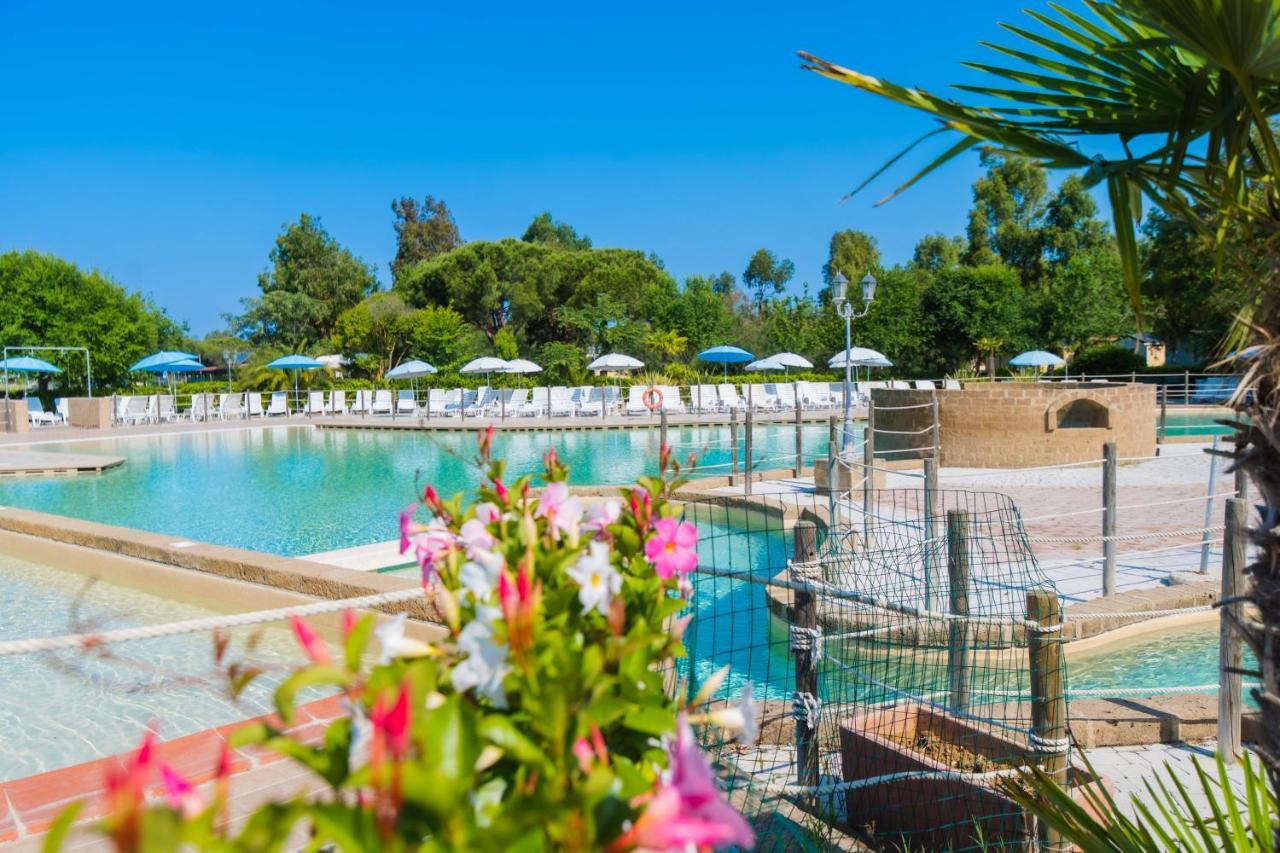Camping Le Palme Marina Di Bibbona Dış mekan fotoğraf